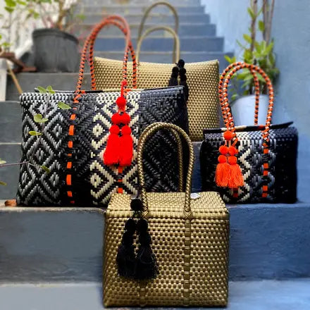 BAUL BAG SMALL - BLACK || FARIA