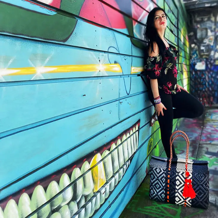 BAUL BAG SMALL - BLACK || FARIA