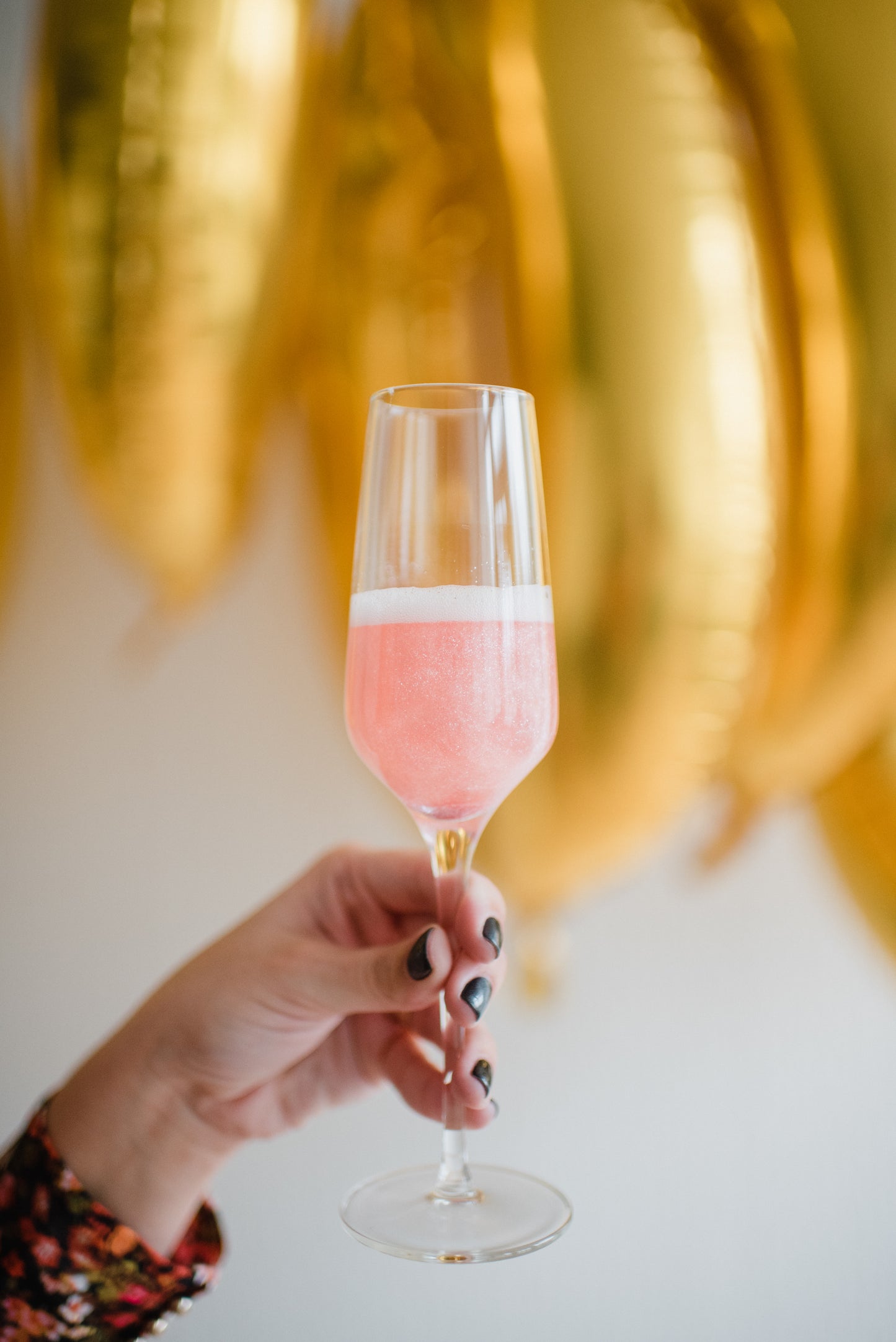 PINK GLITTER BOMB